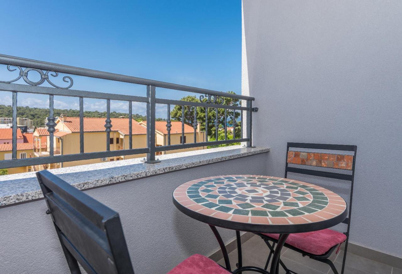 Apartment Olena Makarska